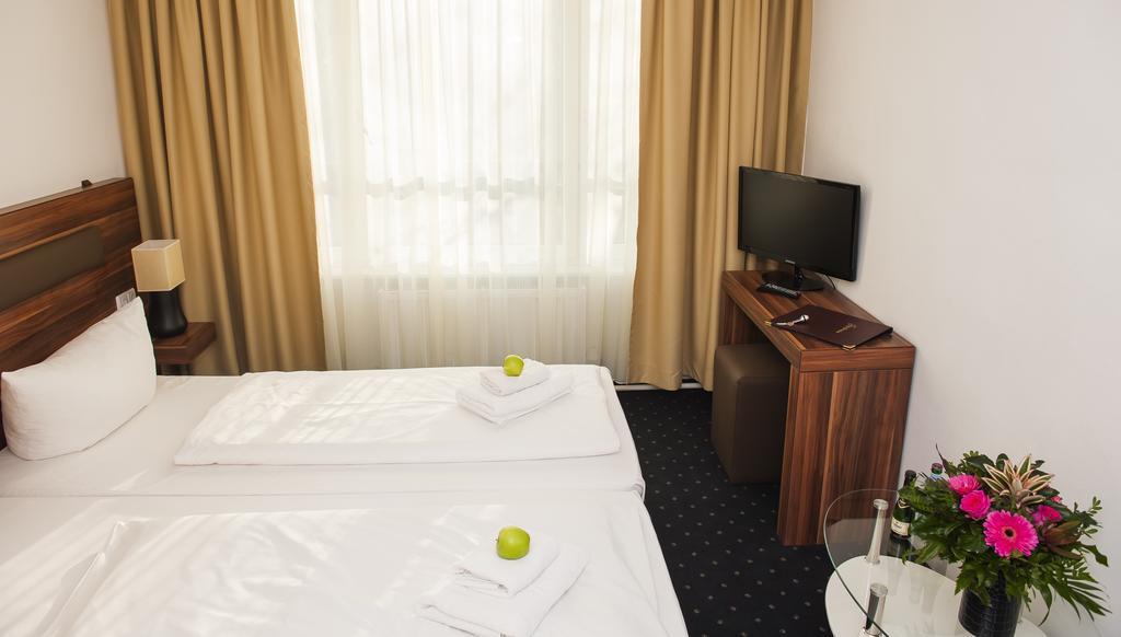 Aparthotel Christie Берлин Экстерьер фото