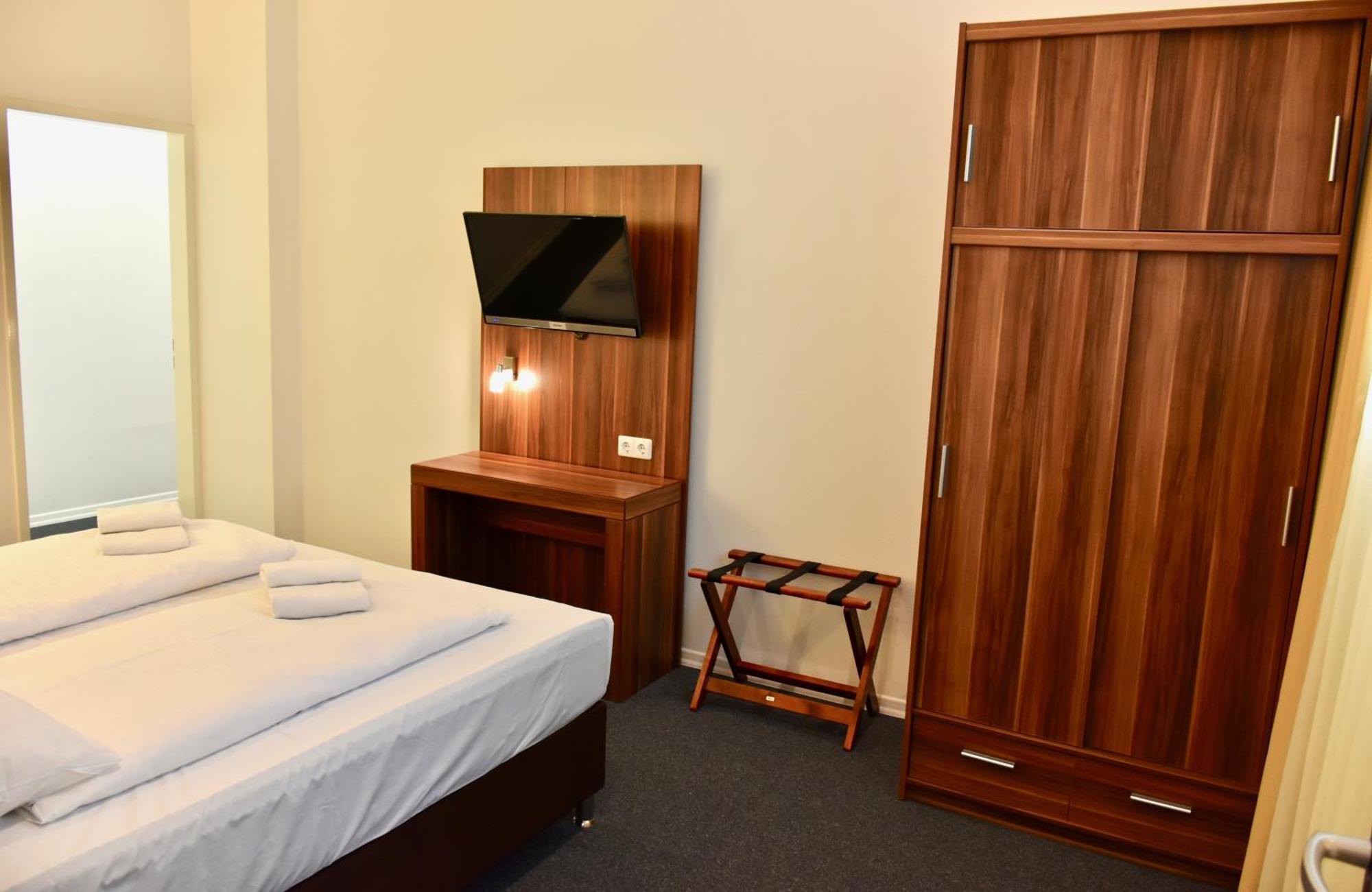 Aparthotel Christie Берлин Экстерьер фото