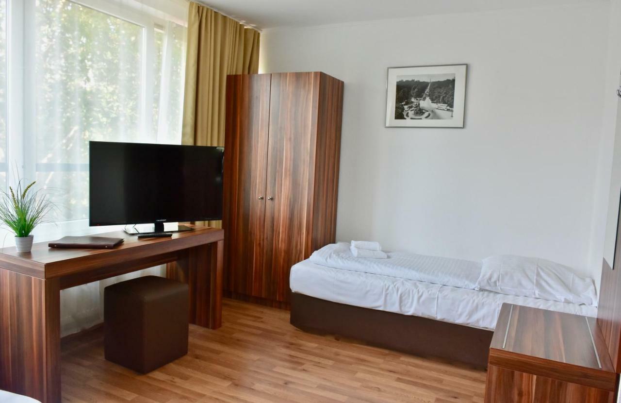 Aparthotel Christie Берлин Экстерьер фото